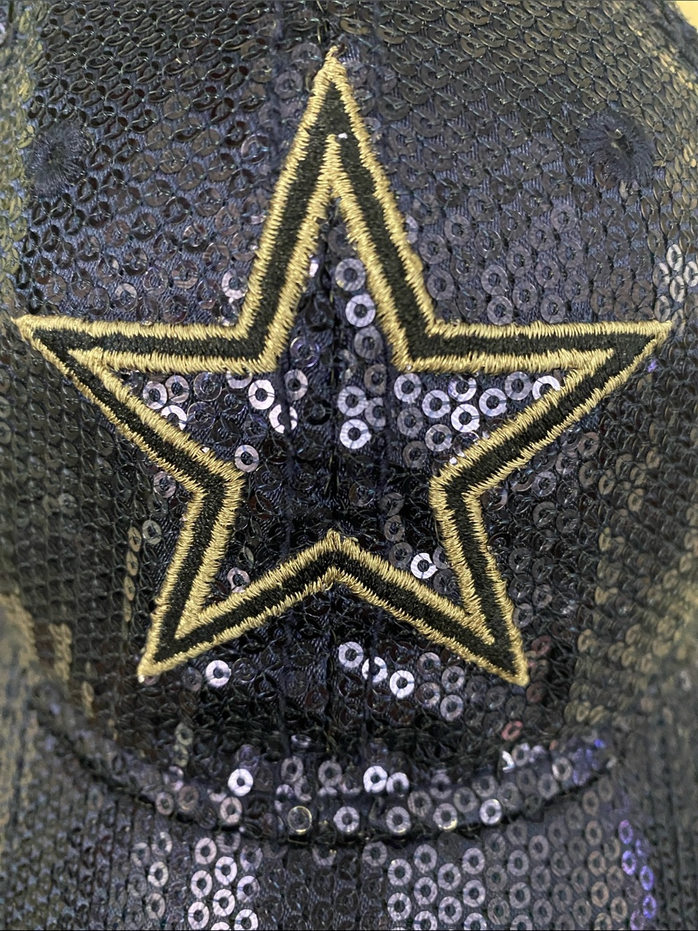 Victoria’s Secret’s PINK Dallas NFL Cowboys Sequin Hat - Picture 7 of 14